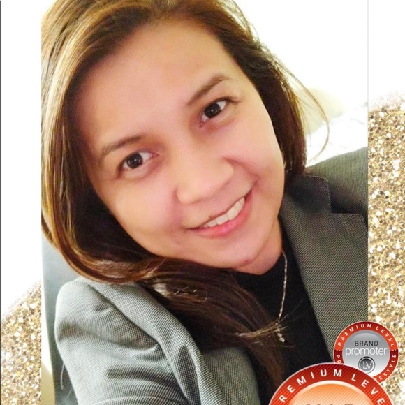 Meet your Posher, Thessa - Picture 1 of 1